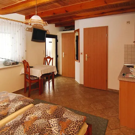 Reihenhaus In An Der Spree, Cleaning Included *